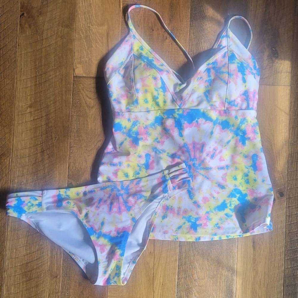 Jessica Simpson Tie Dye Tankini